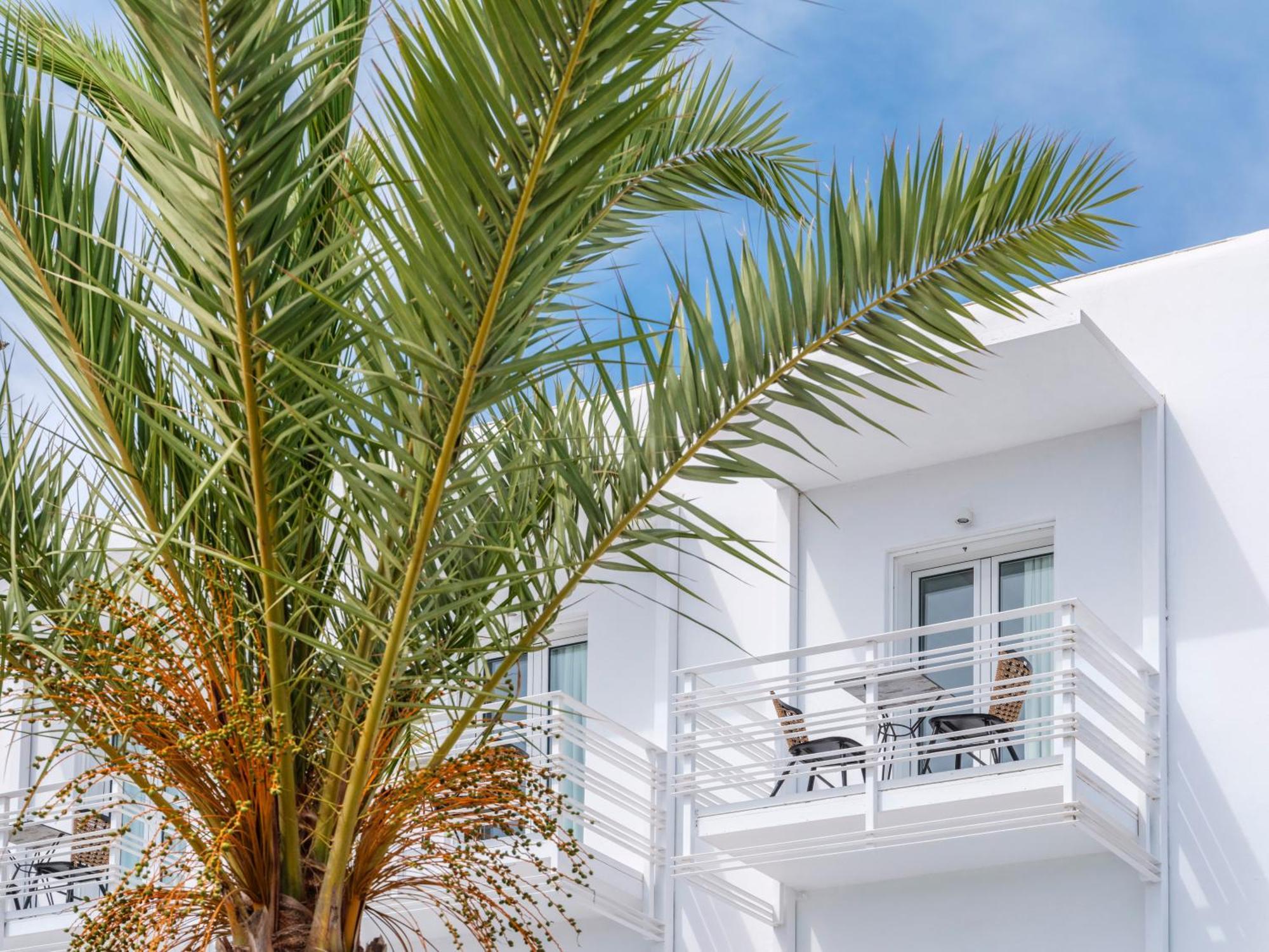 Axel Beach Mykonos - Adults Only Hotel 5*